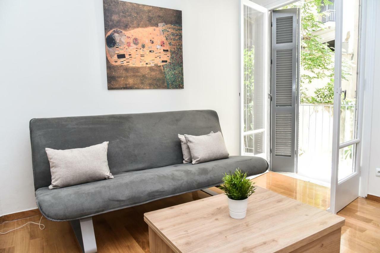 Warm Apartment At Exarchia 1 Bed 2 Pers 雅典 外观 照片